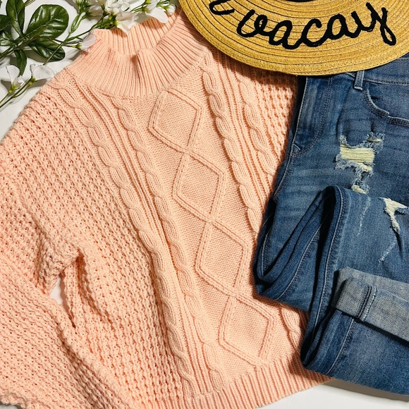 Vintage chunky knit semi cropped peach mockneck sweater - Picture 4 of 7